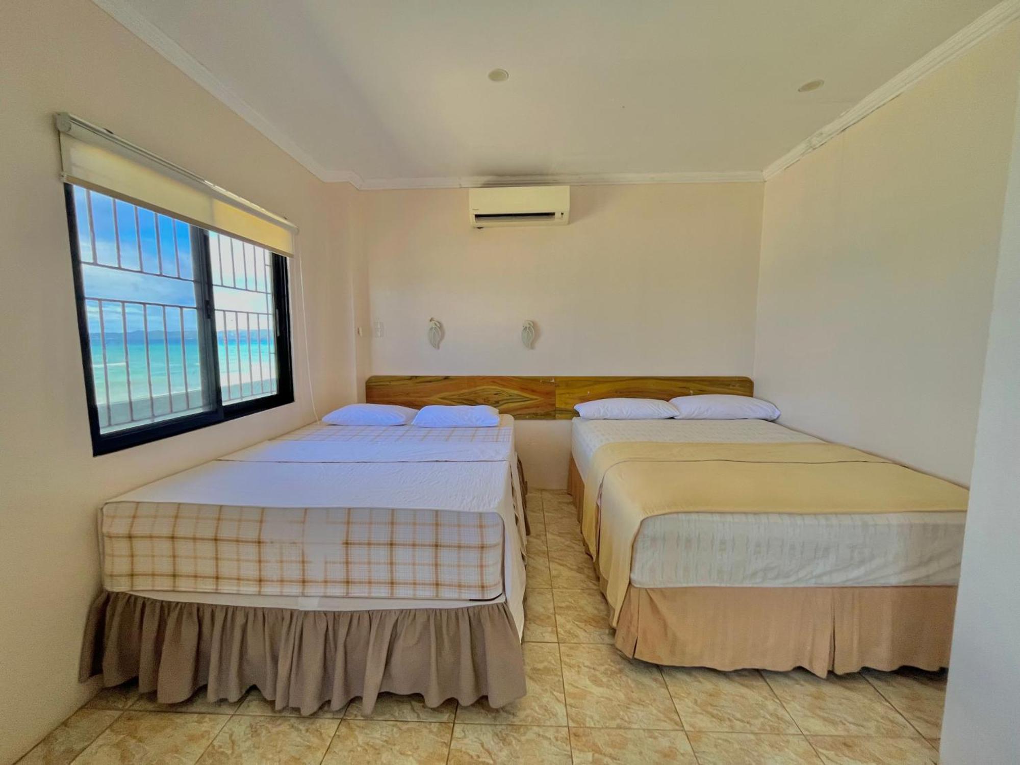 Casaroyal Beachfront Siquijor Kültér fotó